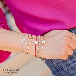 NWOT🍒Park Lane Cherry Satin Thread w/Dainty Gold Heart